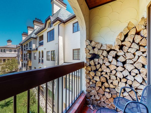 Beaver Creek Bachelor Gulch Condo 950178