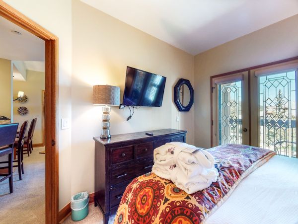 Beaver Creek Bachelor Gulch Condo 950178