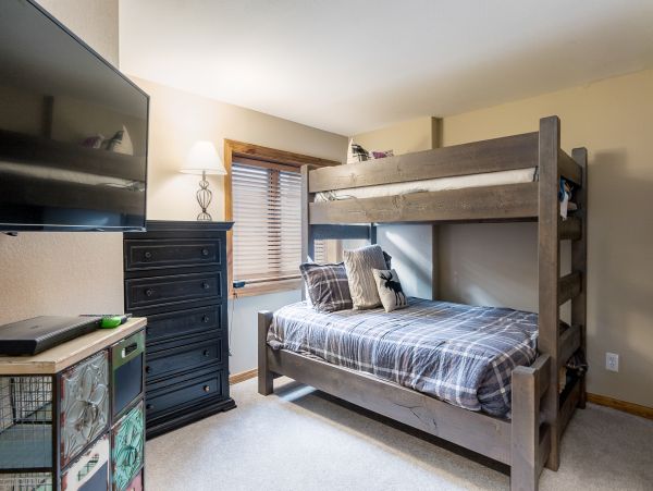 Breckenridge Home 950180