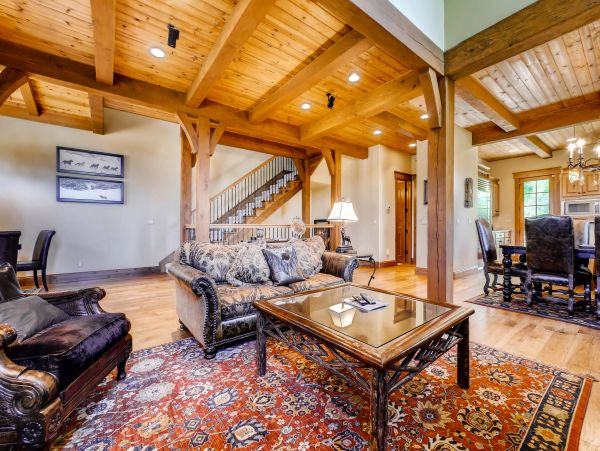 Stately Townhome with Shared Pool & Hot Tub