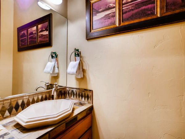 Stately Townhome with Shared Pool & Hot Tub