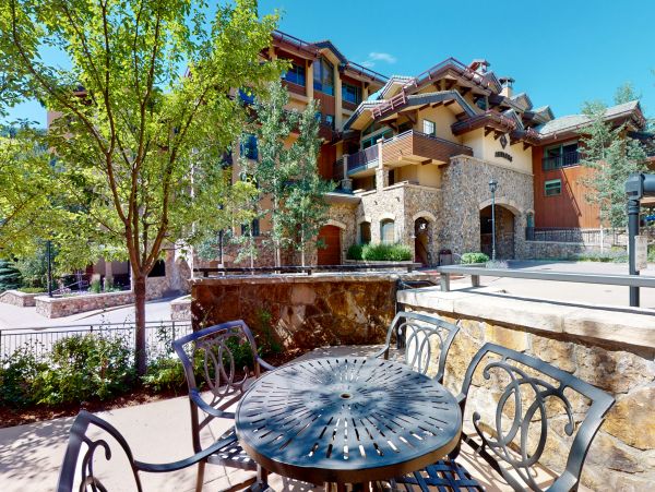Vail Lionshead Condo 950192