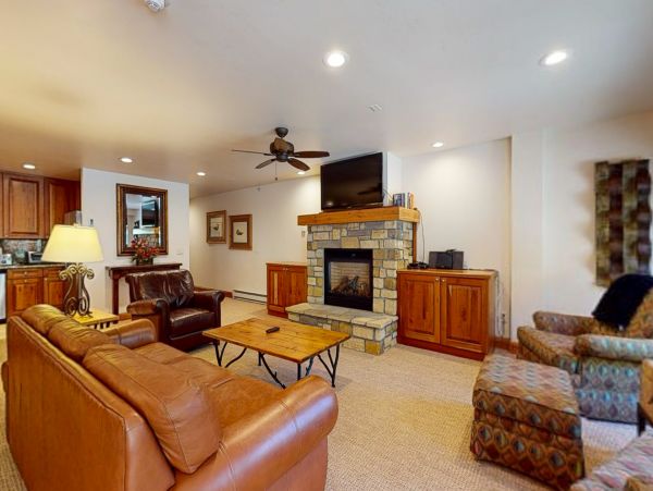 Vail Lionshead Condo 950192