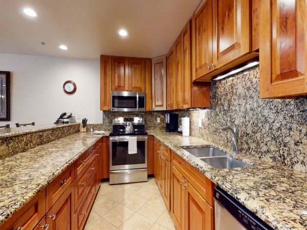 Vail Lionshead Condo 950192