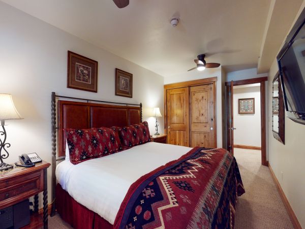 Vail Lionshead Condo 950192