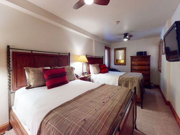 Vail Lionshead Condo 950192