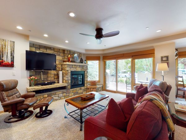 First floor unit Ski in Ski out unit