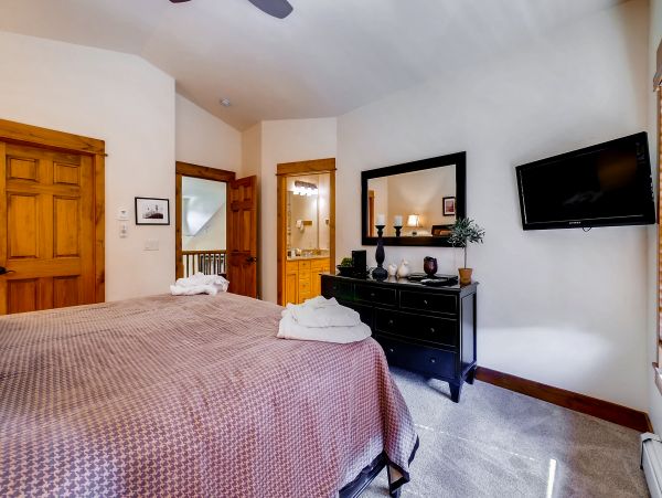 Steamboat Springs Home 950204