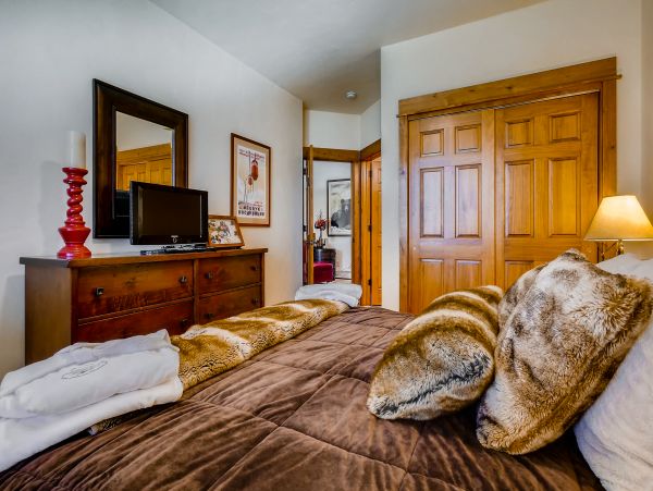 Steamboat Springs Home 950204