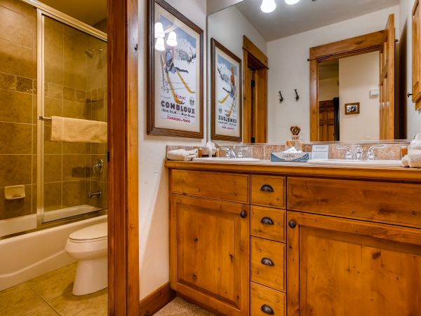 Steamboat Springs Home 950204