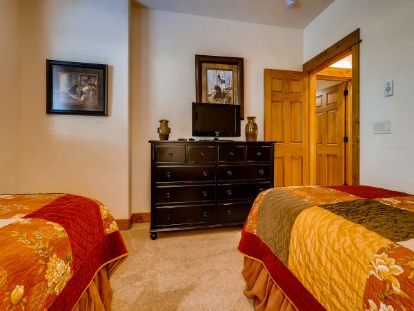 Steamboat Springs Home 950204