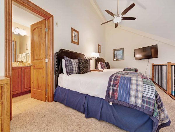 Vail Lionshead Condo 950206