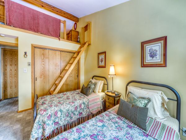 Vail Lionshead Condo 950217