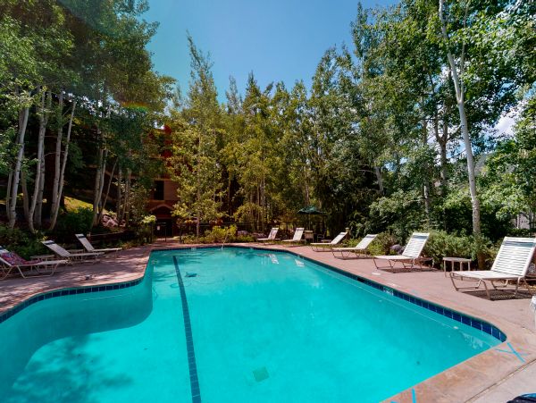 Snowmass Condo 950218