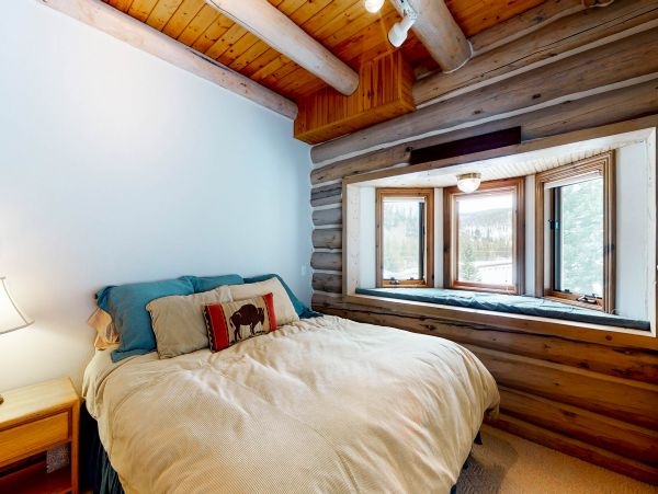 Breckenridge Home 950220