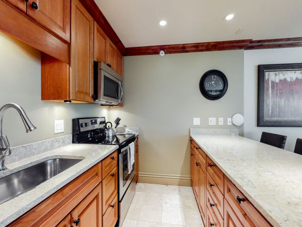 Vail Lionshead Condo 950221
