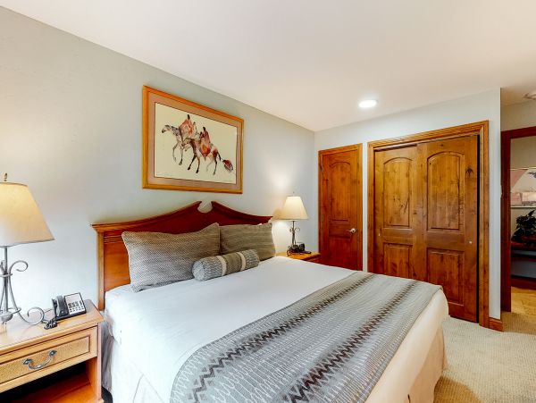 Vail Lionshead Condo 950221