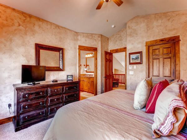 Steamboat Springs Home 950222