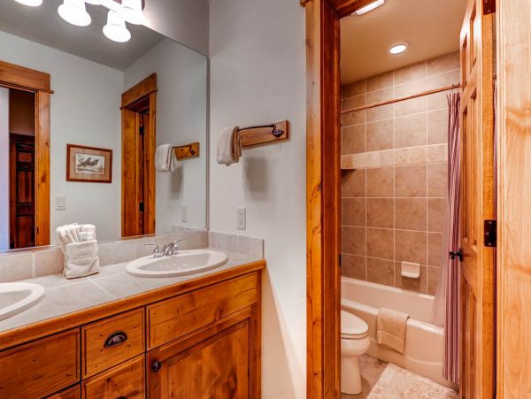Steamboat Springs Home 950222