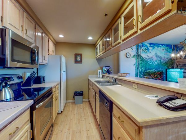 Beaver Creek Bachelor Gulch Condo 950227