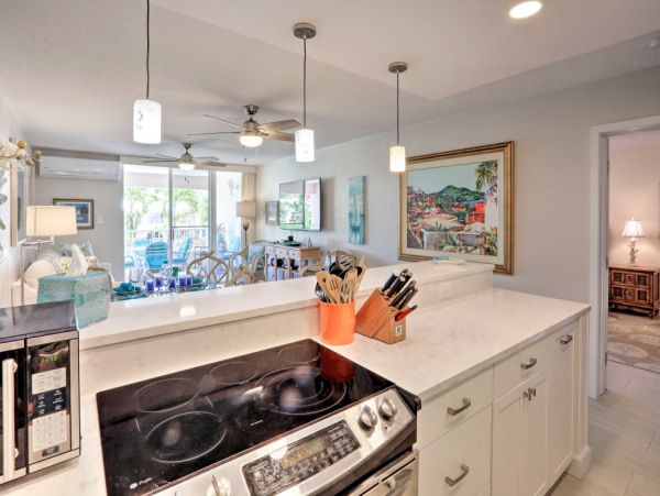 Stunning Luxury St Thomas Resort Two Bedroom Condo