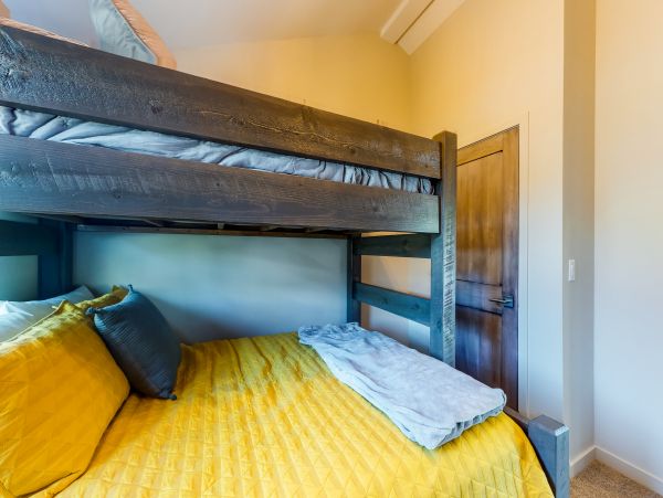 Breckenridge Home 950235