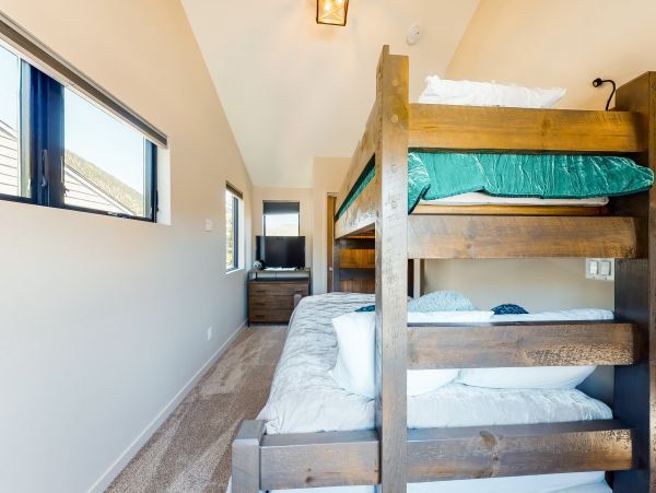 Breckenridge Home 950235