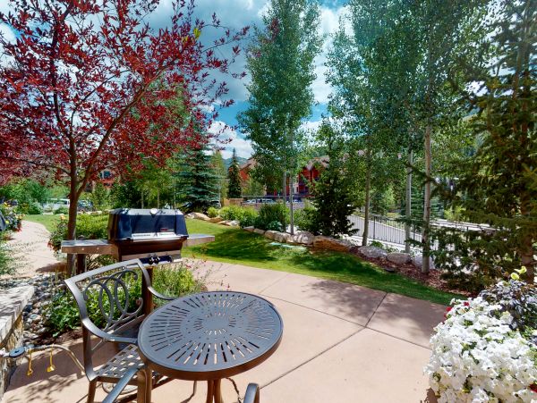 Vail Lionshead Condo 950238