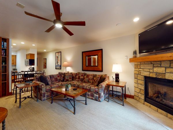 Vail Lionshead Condo 950238