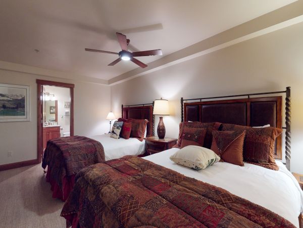 Vail Lionshead Condo 950238