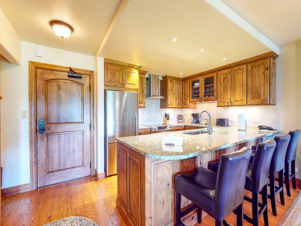 Beaver Creek Bachelor Gulch Condo 950239