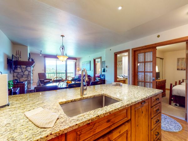 Beaver Creek Bachelor Gulch Condo 950239