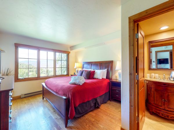 Beaver Creek Bachelor Gulch Condo 950239