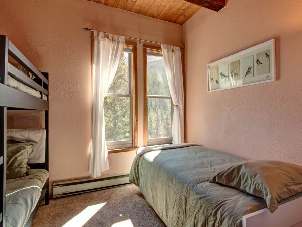 Breckenridge Home 950243