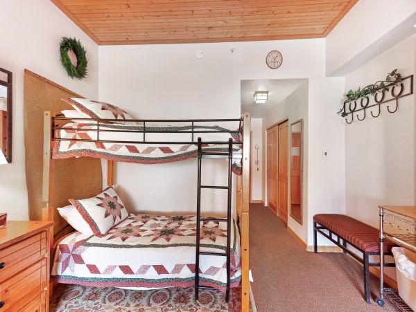 Breckenridge Condo 950249