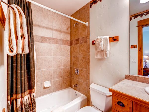Steamboat Springs Home 950253