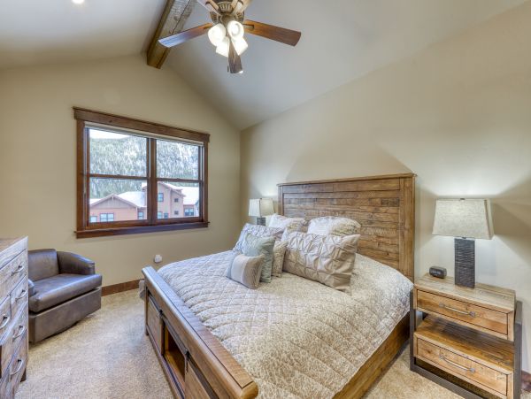 Breckenridge Home 950254