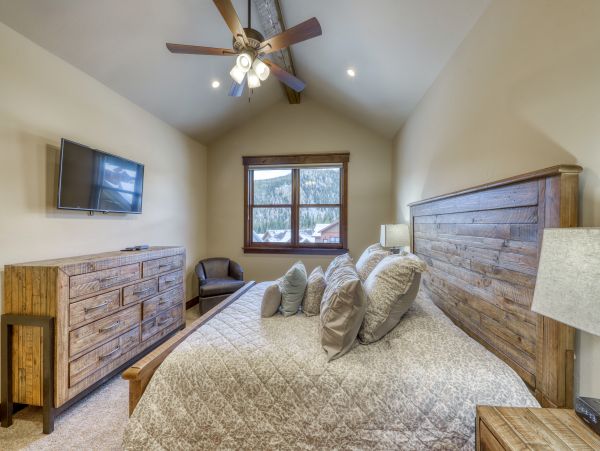 Breckenridge Home 950254