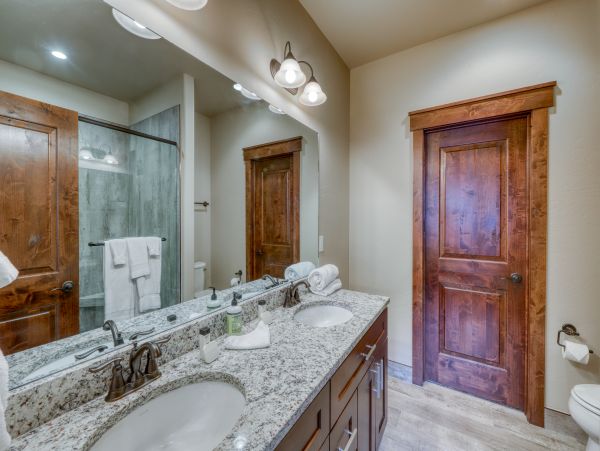 Breckenridge Home 950254
