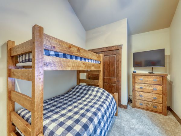 Breckenridge Home 950254