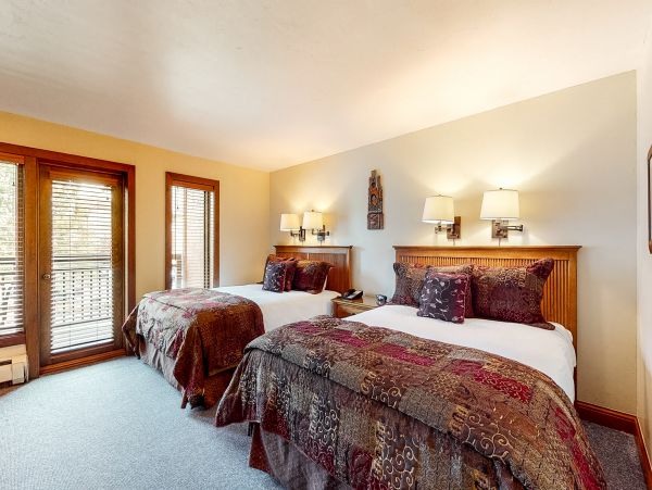 Vail Lionshead Condo 950256