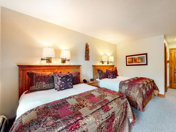 Vail Lionshead Condo 950256