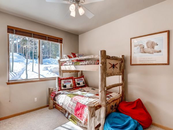 Breckenridge Home 950258