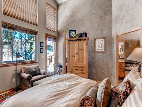 Breckenridge Home 950258