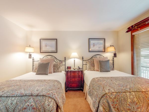 Vail Lionshead Condo 950259