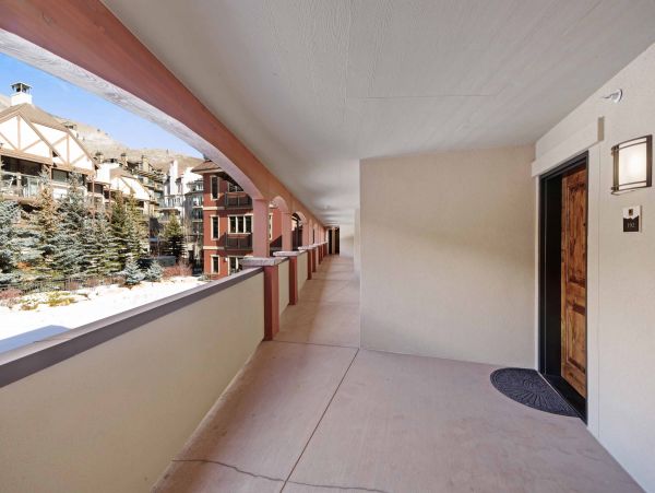 Vail Lionshead Condo 950268