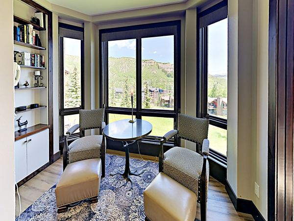 Luxury Ski In Ski Out 3 Bedroom Vacation Rental Sleeps 8