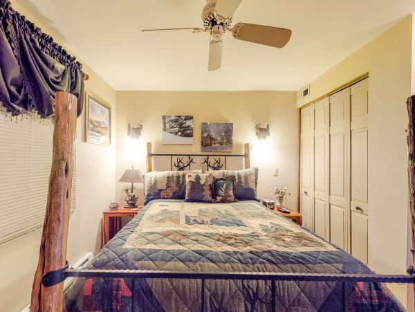 Aspen Condo 950285