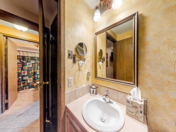 Aspen Condo 950285