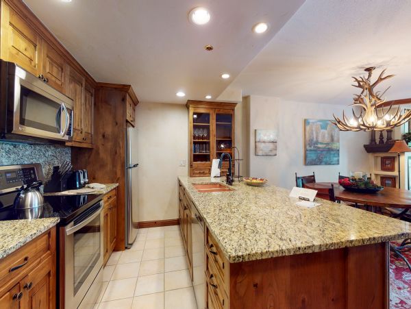 Beaver Creek Bachelor Gulch Condo 950295